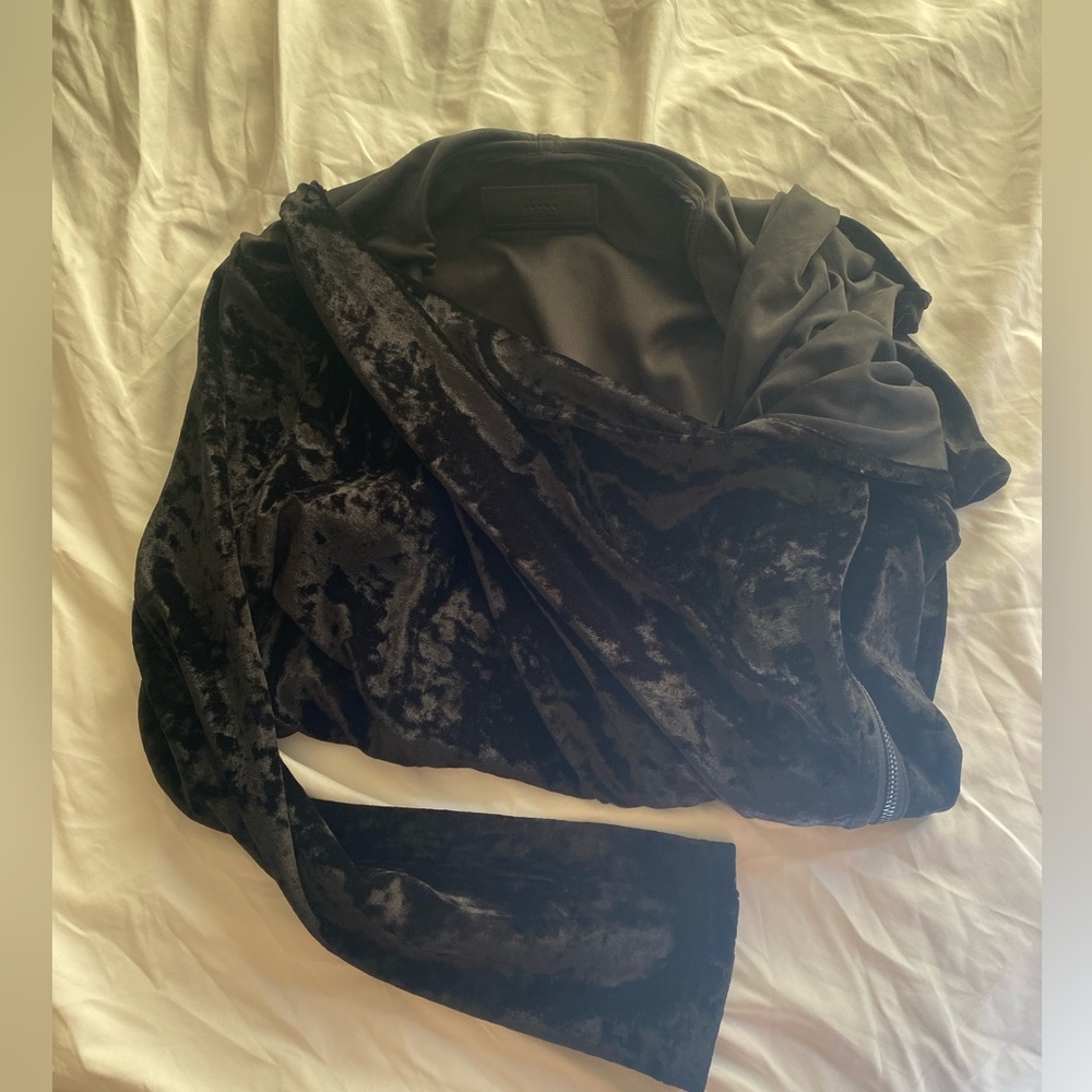 Blank NYC woman’s jacket size Med like New!